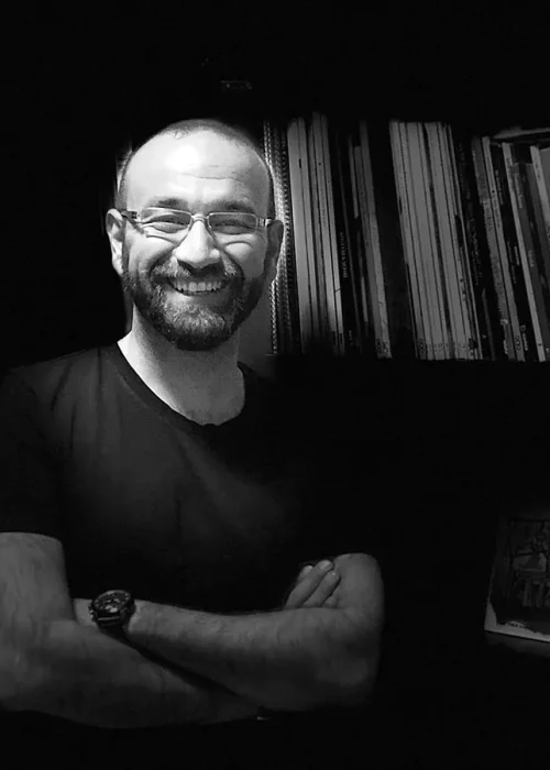 ilksatir-yayinevi-yazarlar-Murat-Moroglu